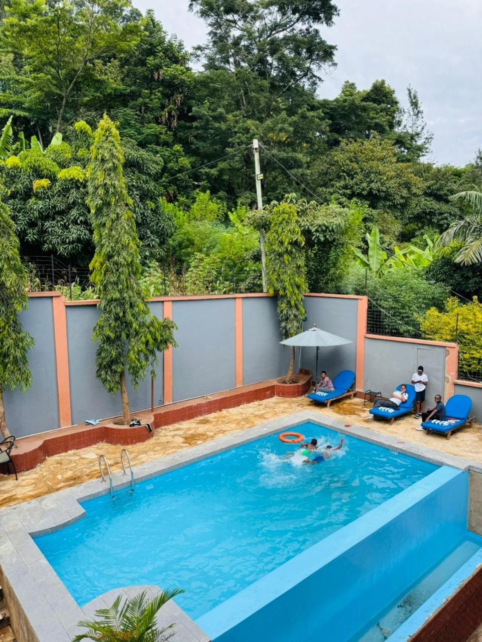 Greenside Hotel Arusha Bagian luar foto