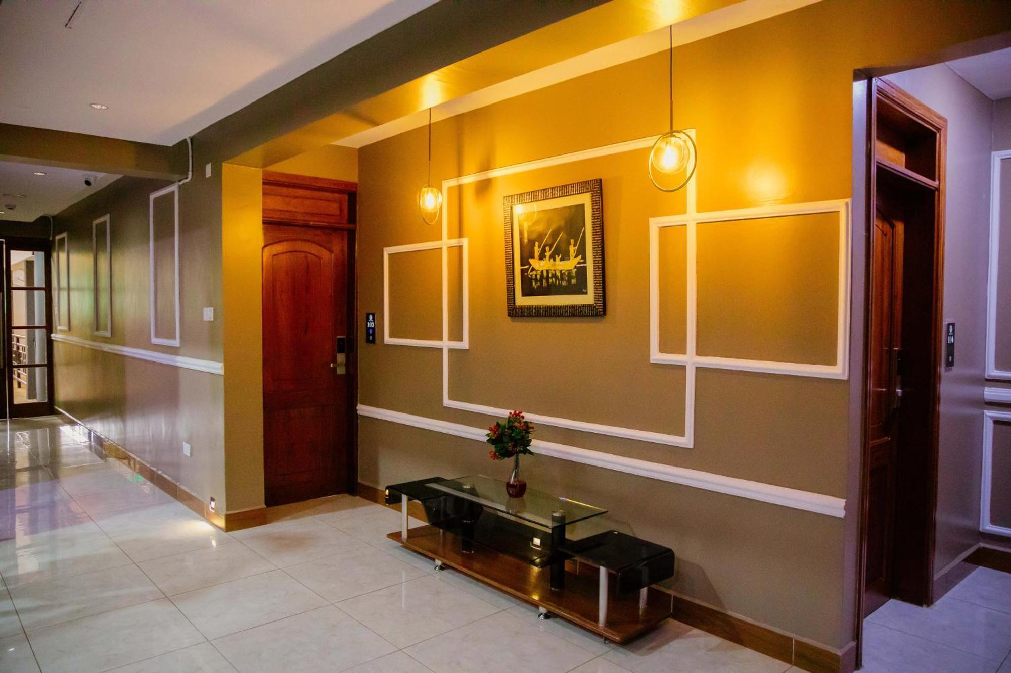 Greenside Hotel Arusha Bagian luar foto