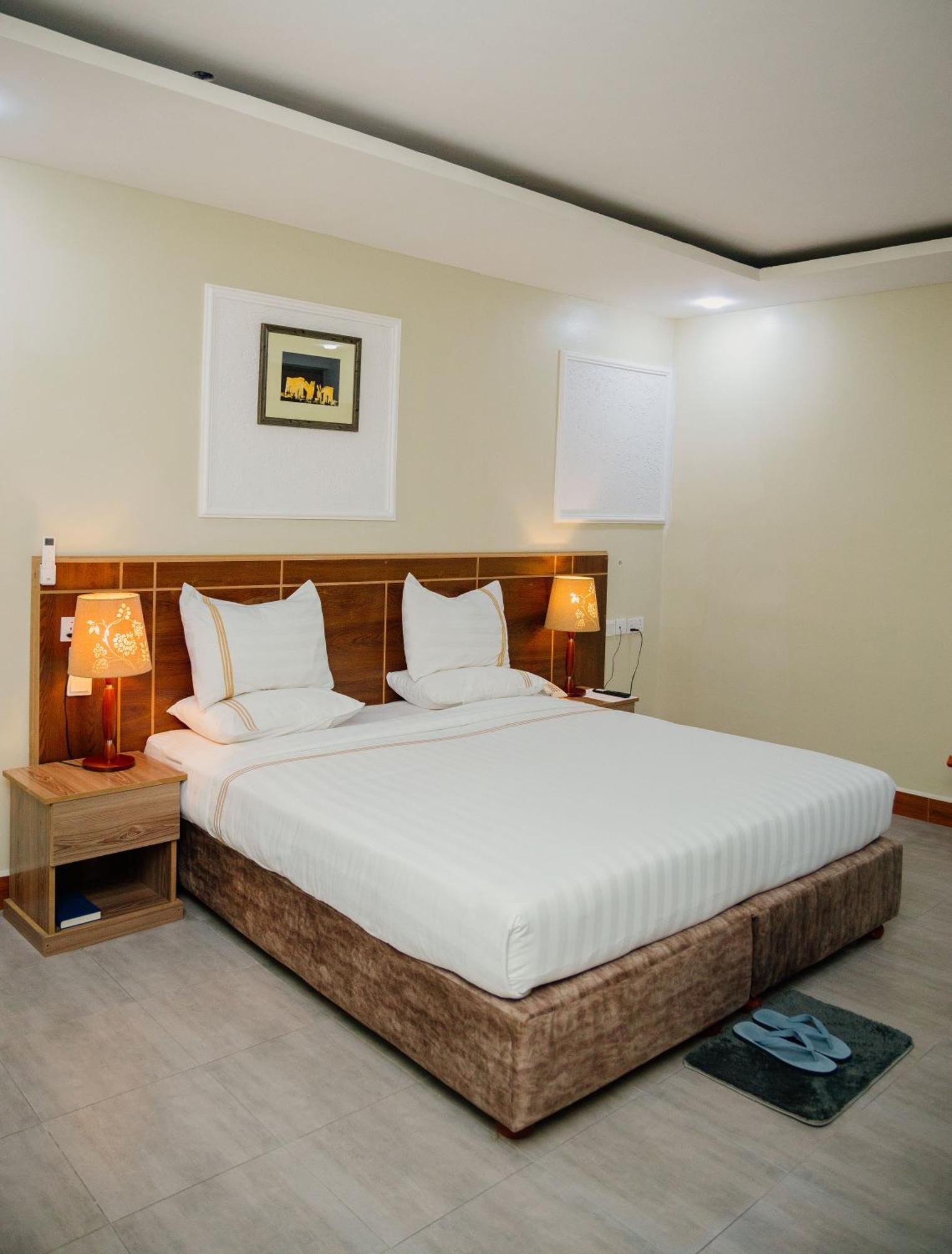 Greenside Hotel Arusha Bagian luar foto