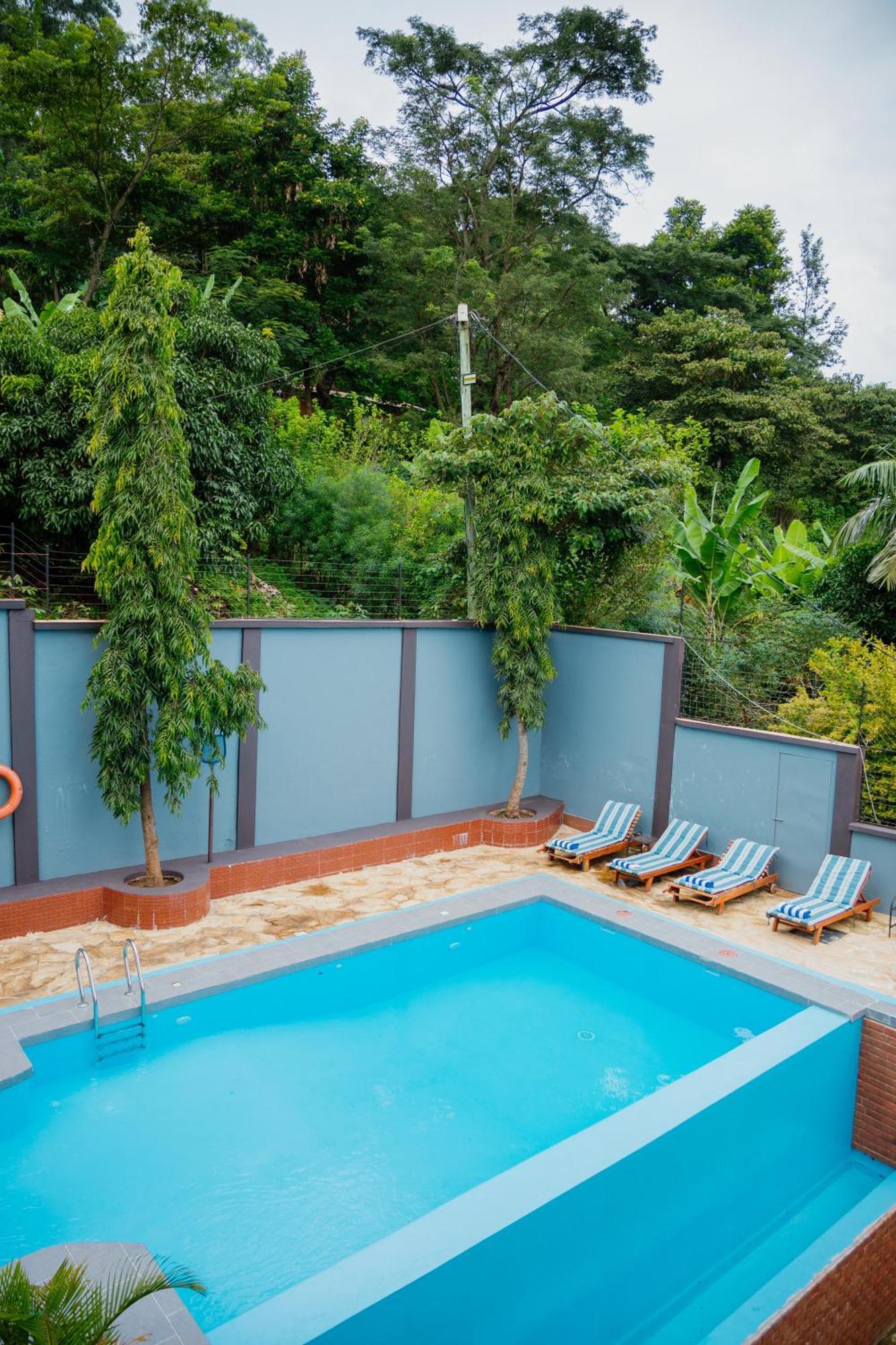 Greenside Hotel Arusha Bagian luar foto